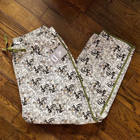 NEW Disney Womens Bambi Quilted Pants XL NWT Thumper Flower Allover Print - Picture 3 of 8